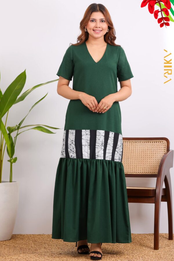 Azalea Linen Exclusive Dress