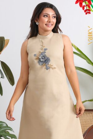Elara Linen Elegant Dress