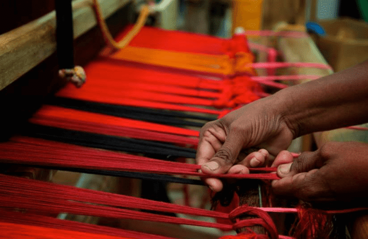 Embrace the Heritage of Batik with Akira : The History and Cultural Significance of Batik