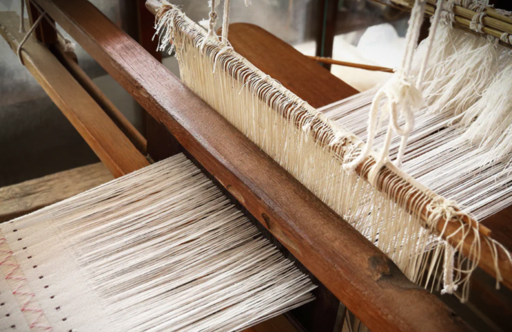 Handloom Magic: Why Sri Lankan Handloom Fabrics Stand Out