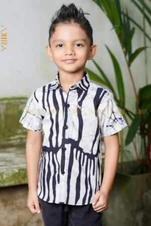 Magic in Motion Batik Kids Shirt