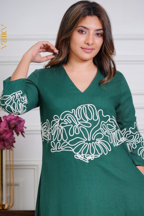 Moden flax linen elegant dress