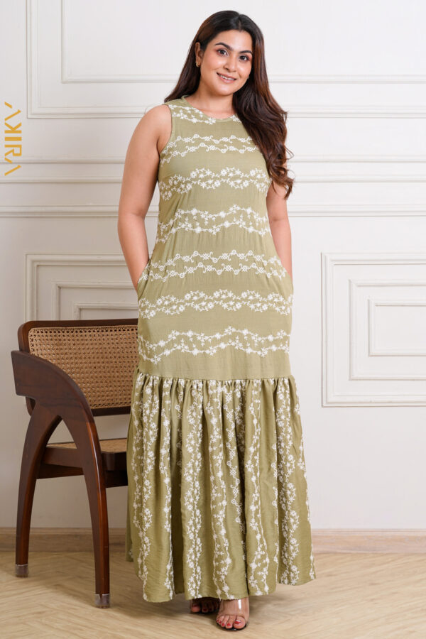 Elegant Eberace Dress