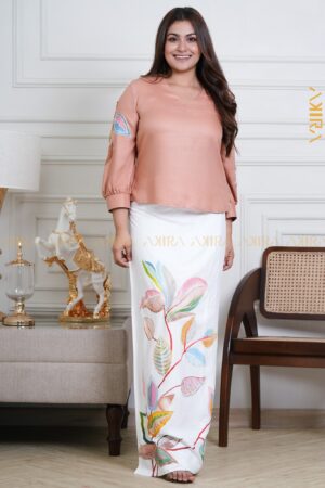 Victoriya Awurudu Detail Top