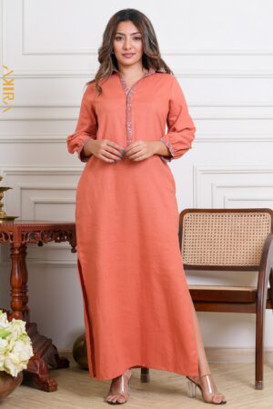 Queen 's Quite Elegant Dress