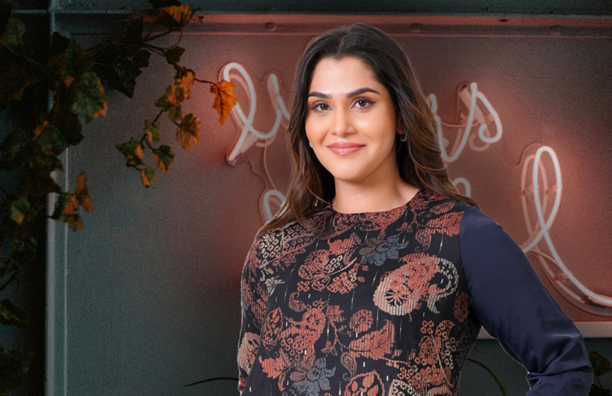 Akira’s Guide to Plus Size Dresses: Elegant Styles for Larger Women