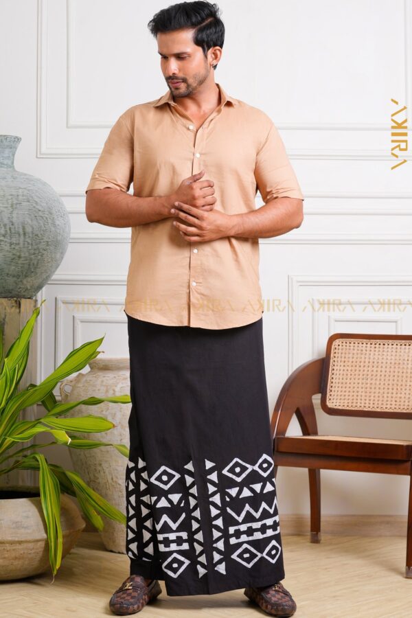 Aradhya Men Batik Sarong