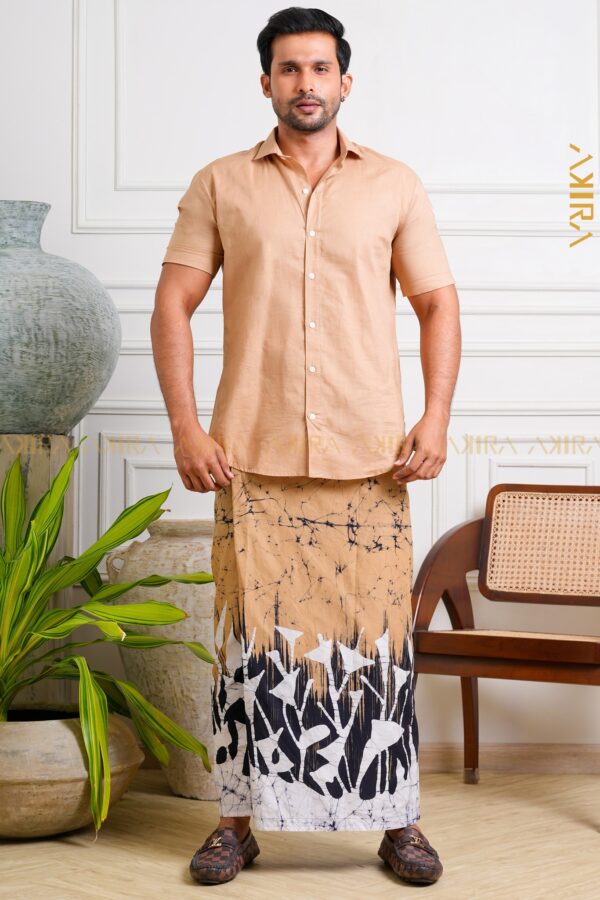 Aradhya Men Batik Sarong