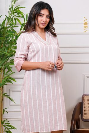 112928 – Velvet Void Elegant Dress 2