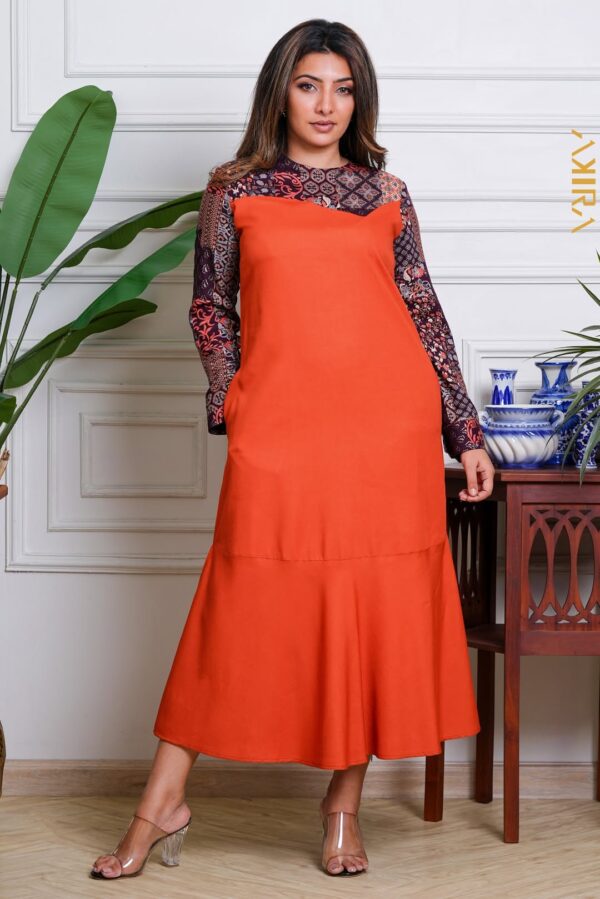 Camelia Linen Elegant Dress