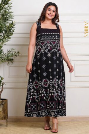 Soft Horizon Elegant Dress