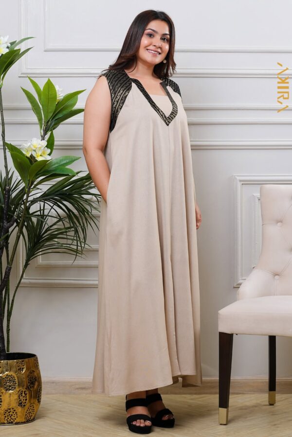 Mongolia Eva Elegant Dress