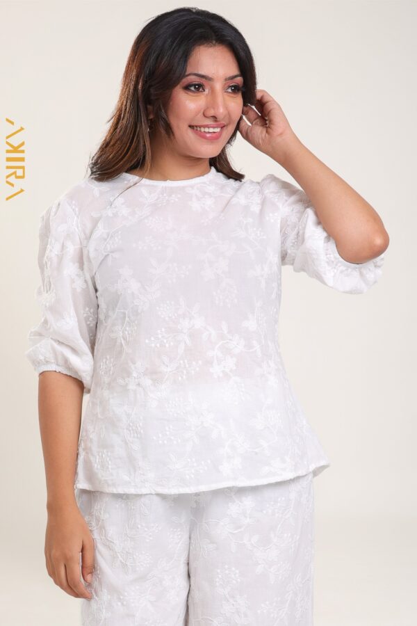 Fair Modern Cutlong Top