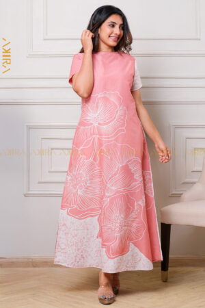 Queen - Flowery Dress