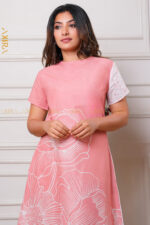 Queen - Flowery Dress