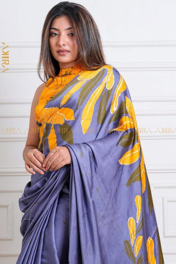 Exclusive Dainty Silk Batik Saree