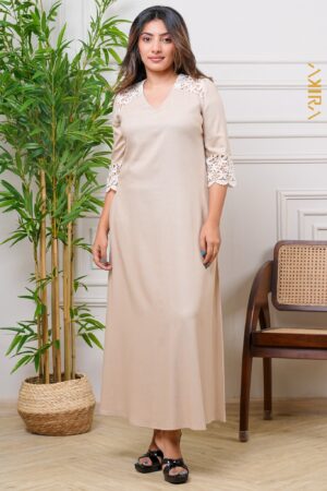 Queen's empire dress