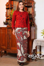 Liyatambara අවුරුදු Batik Lungi & Top