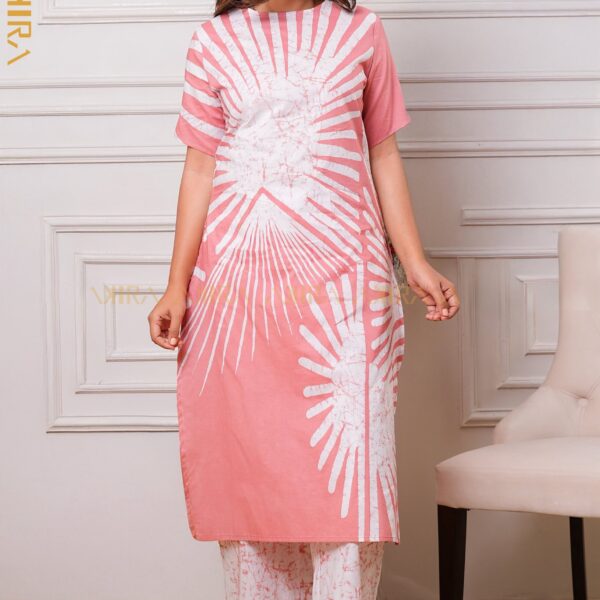 Lathafa pink batik long top