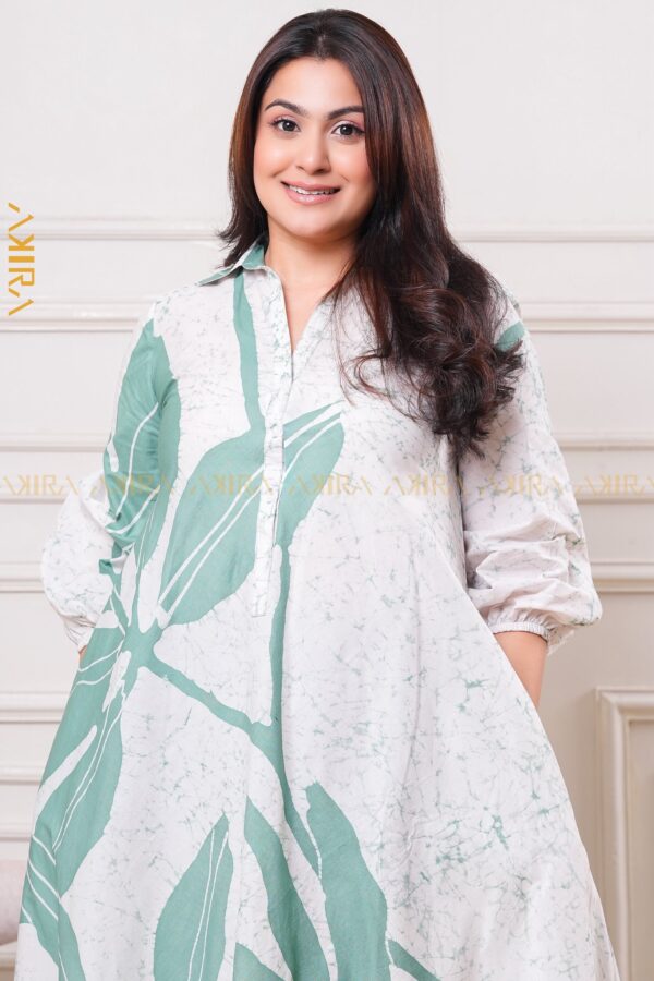 Pale blossom batik dress