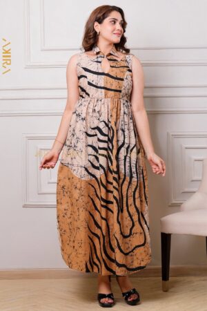 Crimson ivory aura batik dress