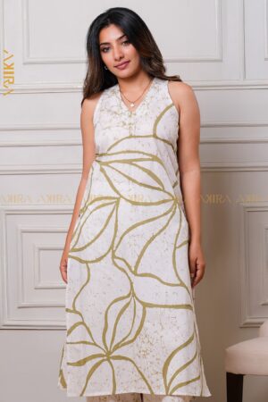 Elorina Elegant Batik Top 1