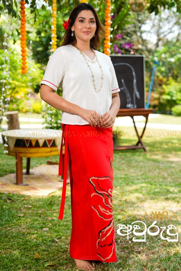 Lavanya අවුරුදු Top & Lungi