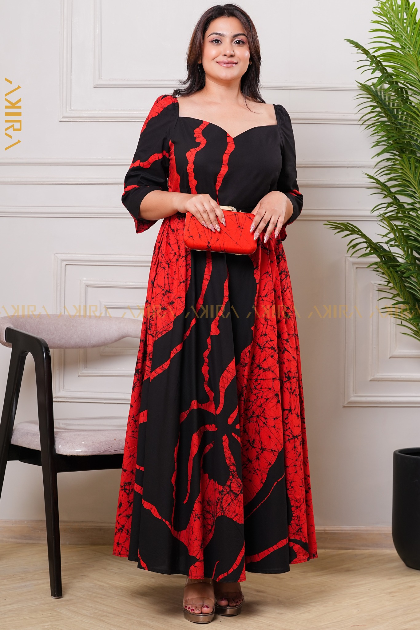 Dawnveil Eleganza Batik Dress