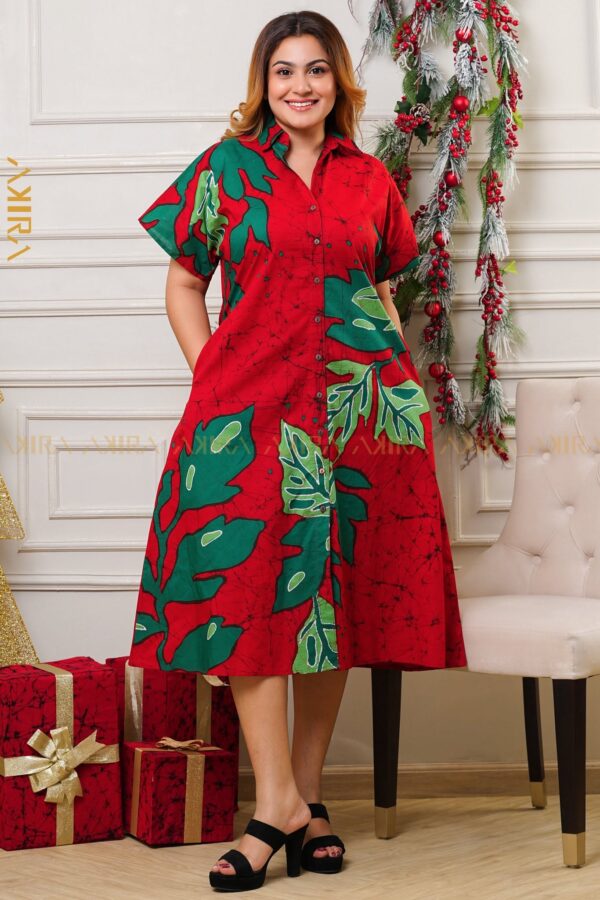 Solvique Elegant Batik Dress