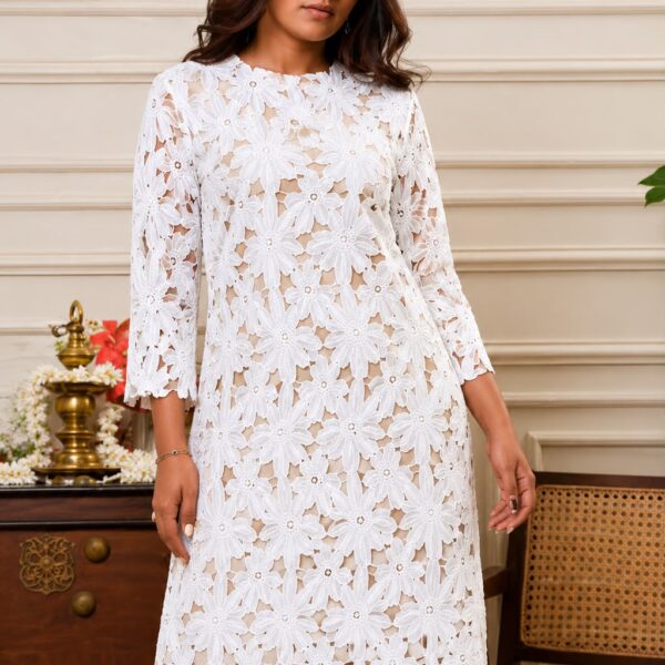 Daisy Lace Midi Dress