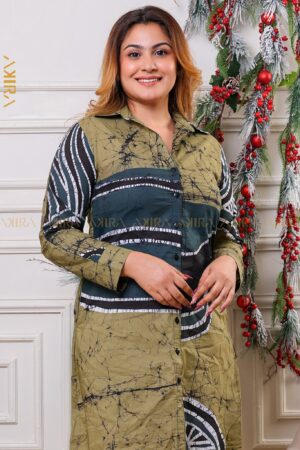 Dazzling Gardernic Batik Dress
