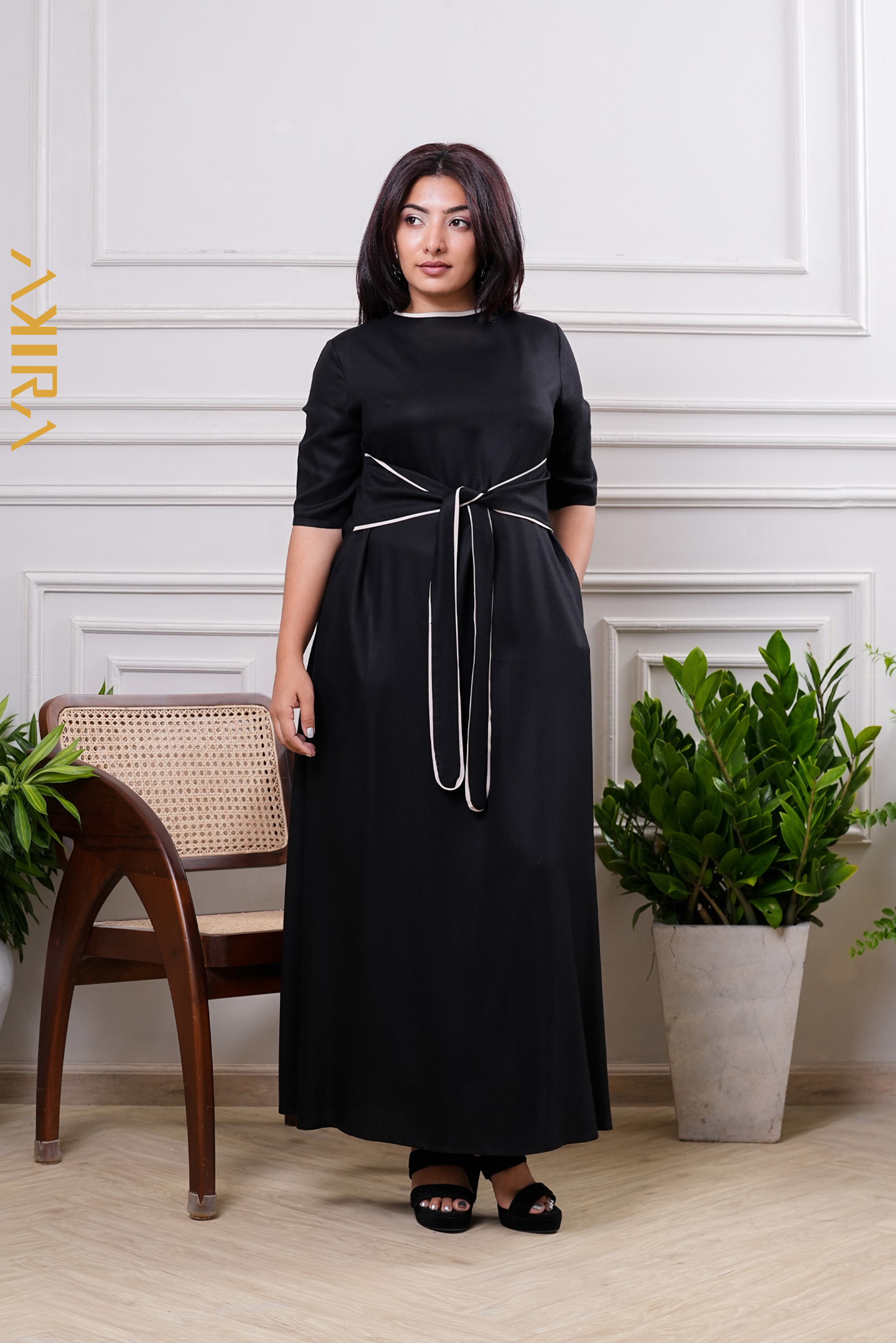 Alisha Aura Elegant Dress