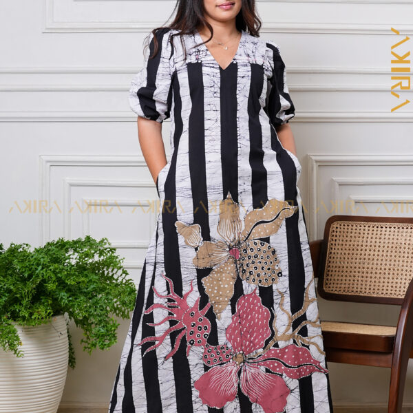 Nelum grace dress