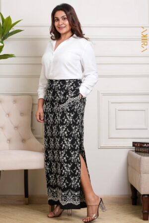 Luxe edge elegant skirt