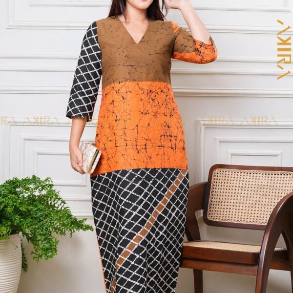 Isadora Exclusive Batik Dress