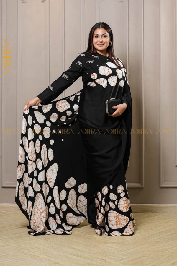Royal Elegance Batik Silk Saree