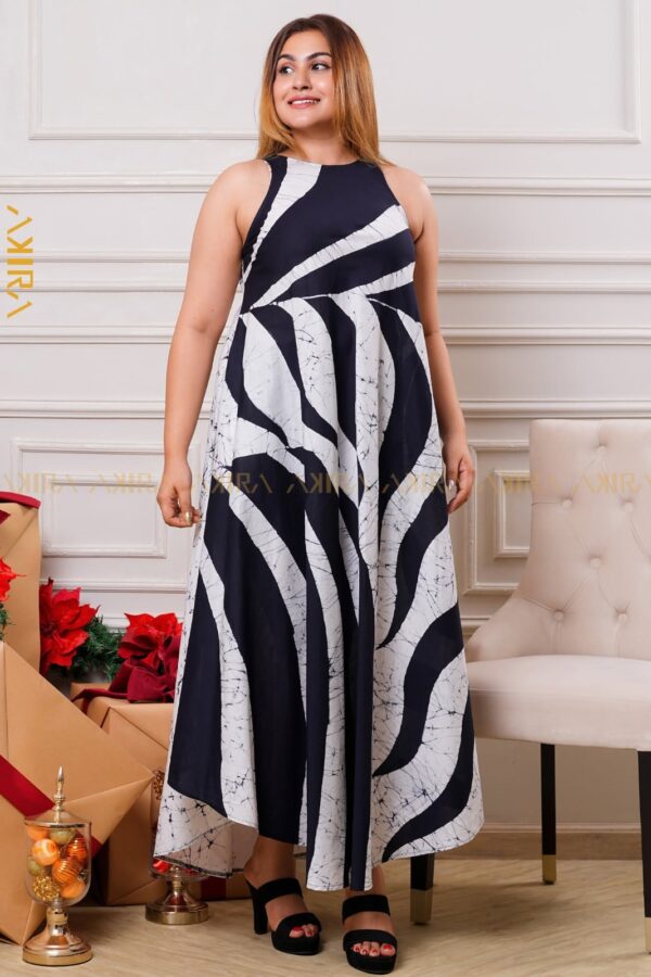 Queen's Charm Batik Dress
