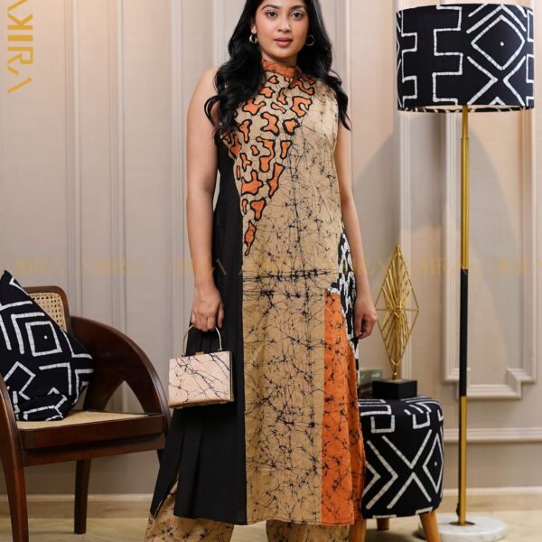 Celete Charm Batik Top